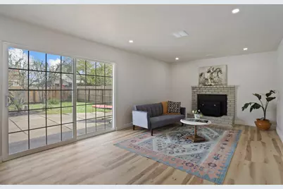 8734 Hermosa Court, Stockton, CA 95210 - Photo 7