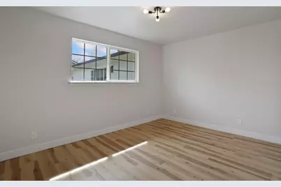 8734 Hermosa Court, Stockton, CA 95210 - Photo 23