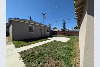 1655 Middlefield Avenue, Stockton, CA 95204 - Photo 15