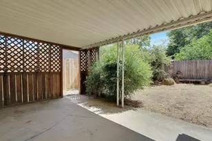 310 Bird St, Yuba City, CA 95991 - Photo 15