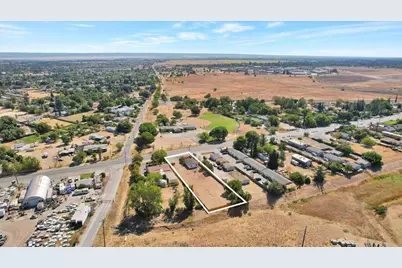 5486 Feather River Boulevard, Linda, CA 95961 - Photo 33