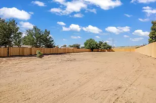 5486 Feather River Blvd, Linda, CA 95961 - Photo 25