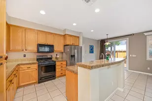2623 Serenata Way, Sacramento, CA 95835 - Photo 3