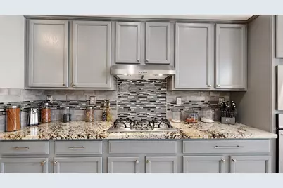 206 River Pointe Drive, Waterford, CA 95386 - Photo 7