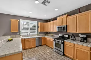 1822 Gable Dr, Woodland, CA 95776 - Photo 13