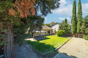 831 Sugar Pine Dr, Lathrop, CA 95330 - Photo 31