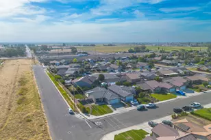 2172 Tatum Ave, Dos Palos, CA 93620 - Photo 35