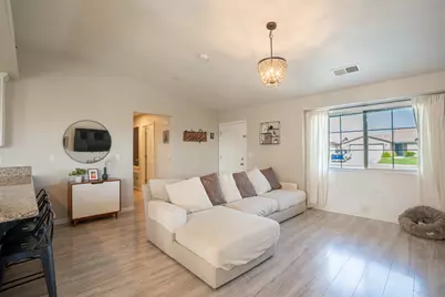 2172 Tatum Avenue, Dos Palos, CA 93620 - Photo 7
