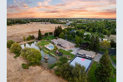 9019 Poplar Hollow Way, Elk Grove, CA 95624 - Photo 85
