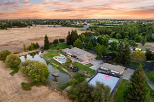 9019 Poplar Hollow Way, Elk Grove, CA 95624 - Photo 85