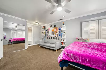 9019 Poplar Hollow Way, Elk Grove, CA 95624 - Photo 35