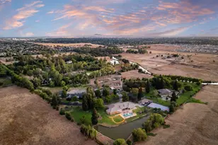 9019 Poplar Hollow Way, Elk Grove, CA 95624 - Photo 93