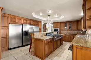 9019 Poplar Hollow Way, Elk Grove, CA 95624 - Photo 17