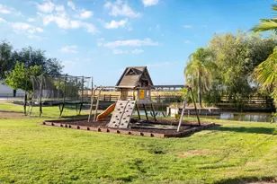 9019 Poplar Hollow Way, Elk Grove, CA 95624 - Photo 47