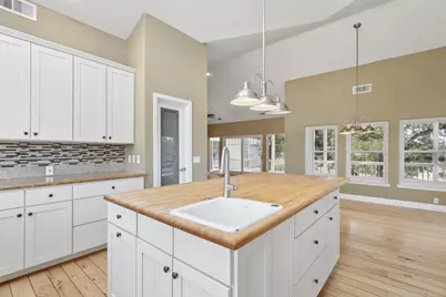 14341 Indian Springs Road, Penn Valley, CA 95946 - Photo 15