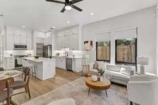 2713 Democracy Alley, Sacramento, CA 95816 - Photo 13