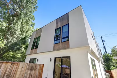 2713 Democracy Alley, Sacramento, CA 95816 - Photo 35