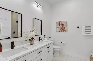 2713 Democracy Alley, Sacramento, CA 95816 - Photo 27