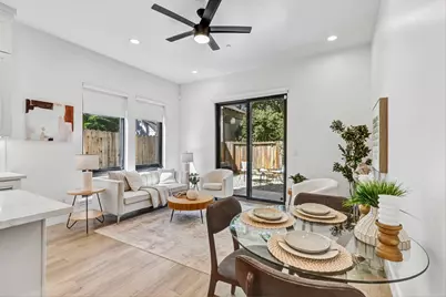 2713 Democracy Alley, Sacramento, CA 95816 - Photo 11