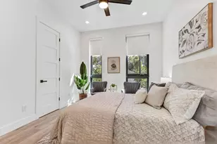 2713 Democracy Alley, Sacramento, CA 95816 - Photo 25