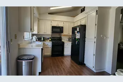 7205 Alpine Frost Drive, Sacramento, CA 95823 - Photo 5