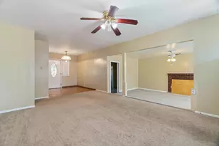 6209 Vista Ave, Sacramento, CA 95824 - Photo 5