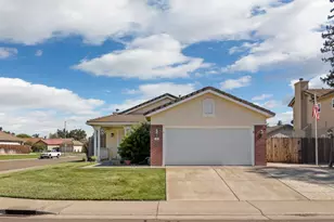 894 Strathaven Way, Galt, CA 95632 - Photo 3