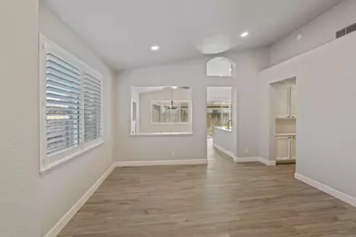 894 Strathaven Way, Galt, CA 95632 - Photo 9