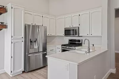 894 Strathaven Way, Galt, CA 95632 - Photo 17