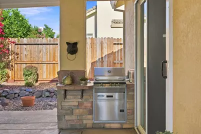 9231 Forestberry Way, El Dorado Hills, CA 95762 - Photo 35