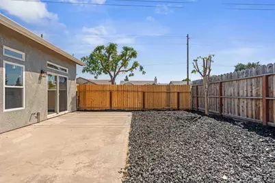 360 Sunbird Drive, Turlock, CA 95382 - Photo 31