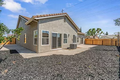 360 Sunbird Drive, Turlock, CA 95382 - Photo 33