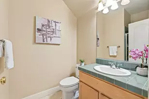 5216 Wyndham Oak Ln, Carmichael, CA 95608 - Photo 29
