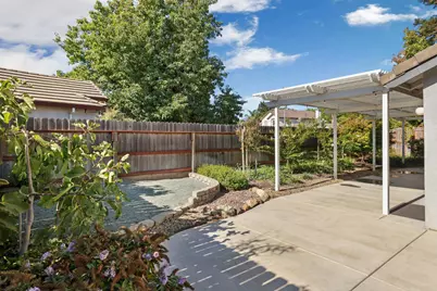 933 Lake Canyon Avenue, Galt, CA 95632 - Photo 39