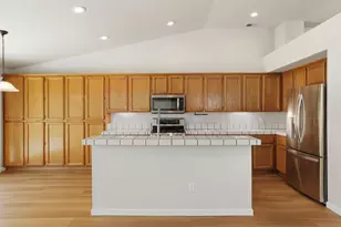 933 Lake Canyon Ave, Galt, CA 95632 - Photo 15