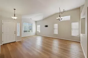 933 Lake Canyon Ave, Galt, CA 95632 - Photo 7