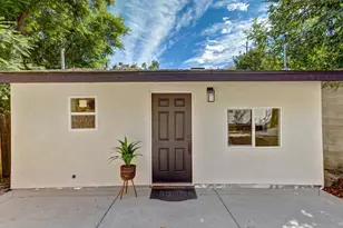 2038 Markham Wy, Sacramento, CA 95818 - Photo 47