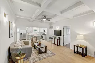 2038 Markham Wy, Sacramento, CA 95818 - Photo 13