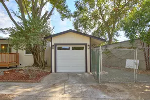 2038 Markham Wy, Sacramento, CA 95818 - Photo 65