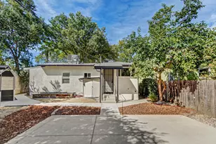 2038 Markham Wy, Sacramento, CA 95818 - Photo 43