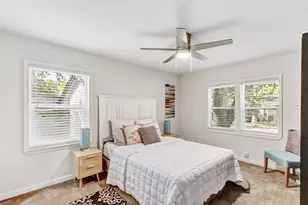 2038 Markham Wy, Sacramento, CA 95818 - Photo 29