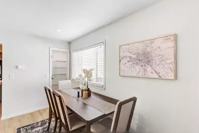 2038 Markham Way, Sacramento, CA 95818 - Photo 27