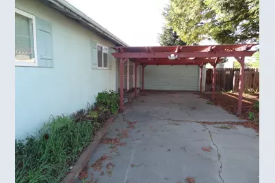 7910 Lorin Avenue, Sacramento, CA 95828 - Photo 25