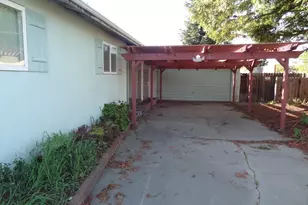 7910 Lorin Ave, Sacramento, CA 95828 - Photo 25