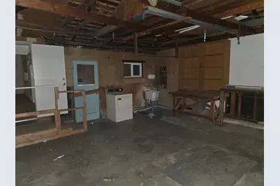 7910 Lorin Avenue, Sacramento, CA 95828 - Photo 17