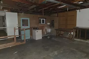 7910 Lorin Ave, Sacramento, CA 95828 - Photo 17