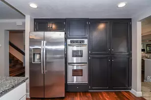 9776 Mira Del Rio Dr, Sacramento, CA 95827 - Photo 21