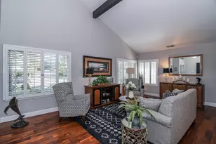 9776 Mira Del Rio Dr, Sacramento, CA 95827 - Photo 13