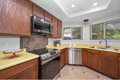 4031 Tallyho Drive, Sacramento, CA 95826 - Photo 29