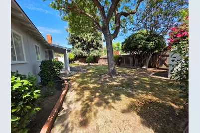 1617 Ashwood Drive, Modesto, CA 95350 - Photo 31
